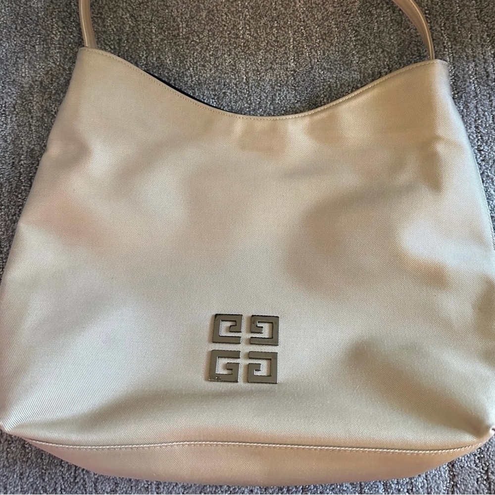 Givenchy Shoulder Bag w/pouch